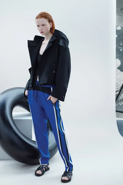 Look 25
